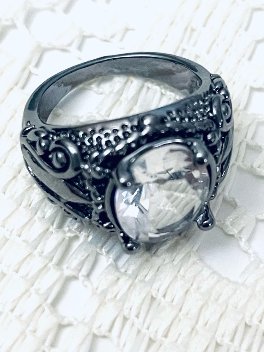 Size 7 Silver-Tone Clear Crystal Filigree Ring